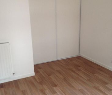 location Appartement T2 DE 48.36m² À AUBERVILLIERS - Photo 1