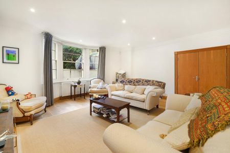 3 bedroom flat to rent - Photo 2