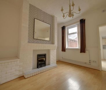 2 bedroom terraced house to rent - Photo 6