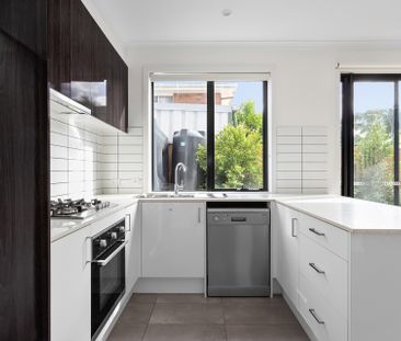 5/7 Pine Crescent, Boronia - Photo 4
