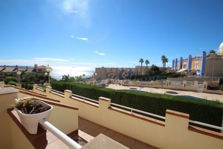 Apartamento bajo en Dehesa de Campoamor. Temporada - Photo 4