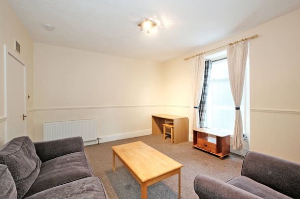 1 Bed Flat, Erskine Street, AB24 - Photo 1