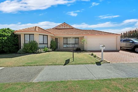 37 Braidwood Drive, Australind. - Photo 4