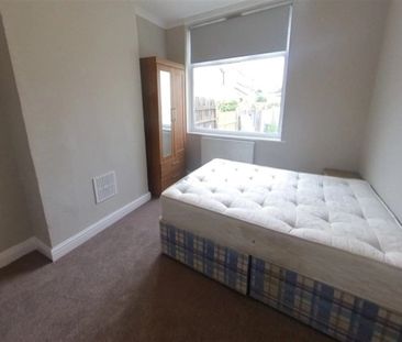 Keys Avenue, Horfield - Photo 3