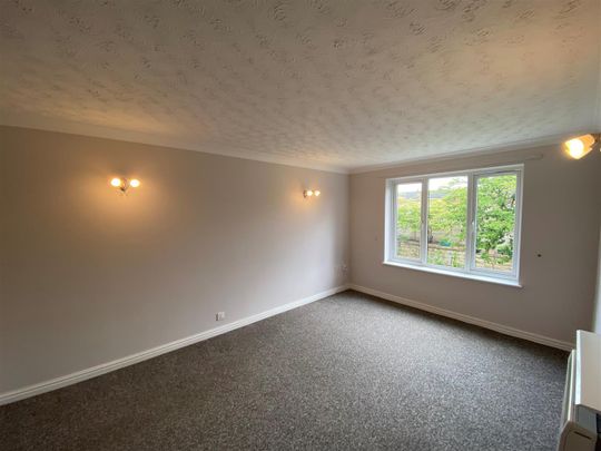 St Johns Park, SY13 1UN - Photo 1