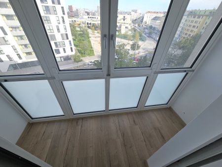 Sonnwendviertel, Erstbezug nach Sanierung, 5 Liftstock,WG-tauglich helle, moderne Wohnung, 4 Min zur U-Bahn, 1.200 € - Photo 2