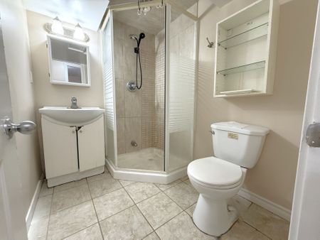 For Lease - 220 Ellington Drive Unit# Bsmt, Toronto, Ontario - Photo 3