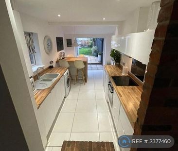 3 bedroom end of terrace house to rent - Photo 6