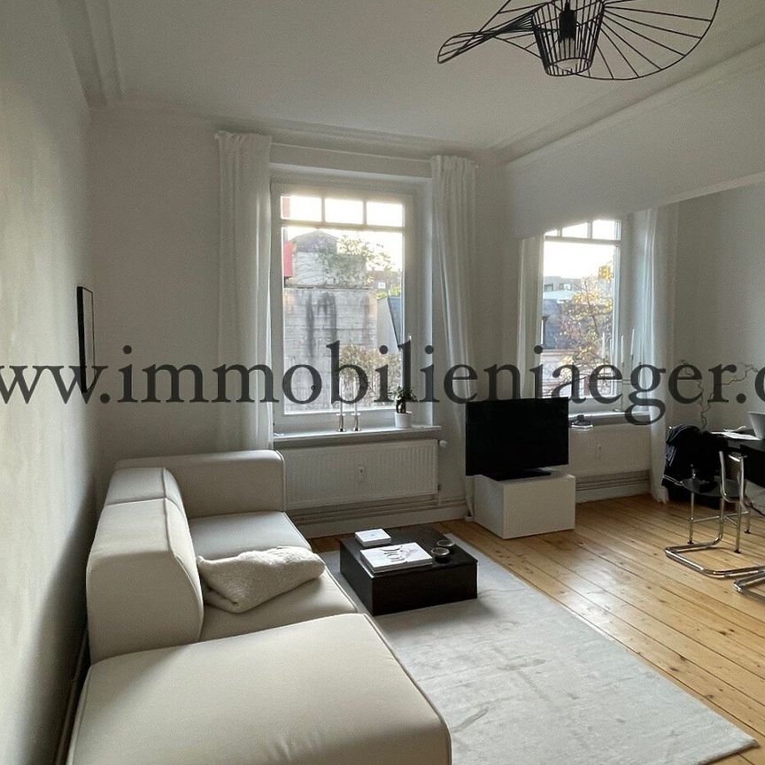 Barmbek-Süd - Fußnähe Mühlenkamp - Charmante-Altbau-Wohnung mit Holzdielen und Stuck, 2.OG - Foto 1