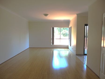 2/63A Waterview Street, Putney NSW 2112 - Villa For Rent | Domain - Photo 3