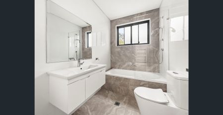 Near New Townhouse in Convenient Locale - Photo 3