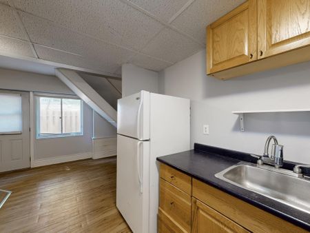 For Lease - 12 Wesleyan Street Unit# 6, Halton Hills, Ontario - Photo 4