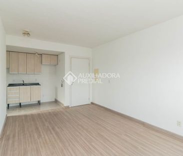 Apartamento com 2 quartos e 50m² para alugar em Jardim Leopoldina, ... - Photo 5
