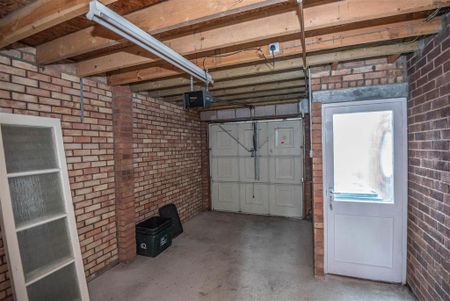 3 bedroom semi-detached house to rent - Photo 5