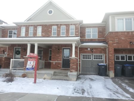 For Lease - 47 lothbury Drive, Brampton, Ontario - Photo 2