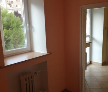 Pronájem bytu 3+1 80 m2 - Photo 1