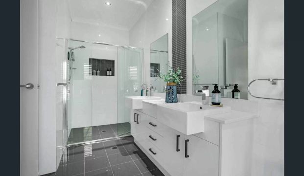 Wow - so Much Space - Photo 1