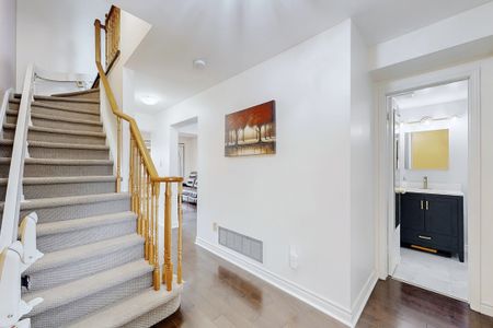 For Lease - 138 Andona Crescent, Toronto, Ontario - Photo 4