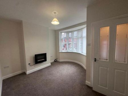 2 bedroom terraced house to rent - Photo 2