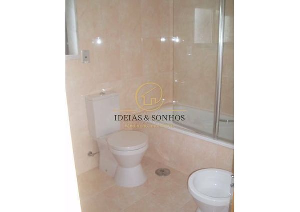 Apartamento T2 em Setúbal