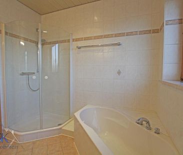 Großzügige 4 Zi. Dachgeschosswohnung mit großem Balkon in kleiner W... - Photo 6