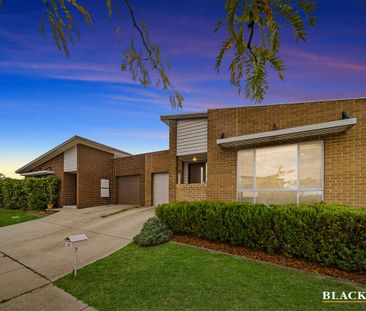 LOW MAINTENANCE, SEPARATE TITLE FAMILY HOME - Photo 6