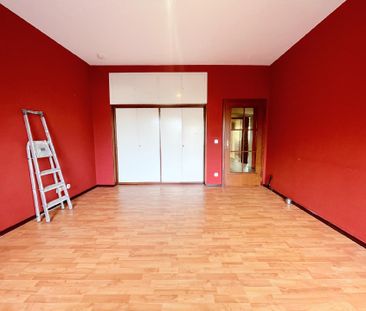 GROßZÜGIGE 2-WOHNUNG IN KREFELD-CRAUCAU ZU VERMIETEN! - Foto 1