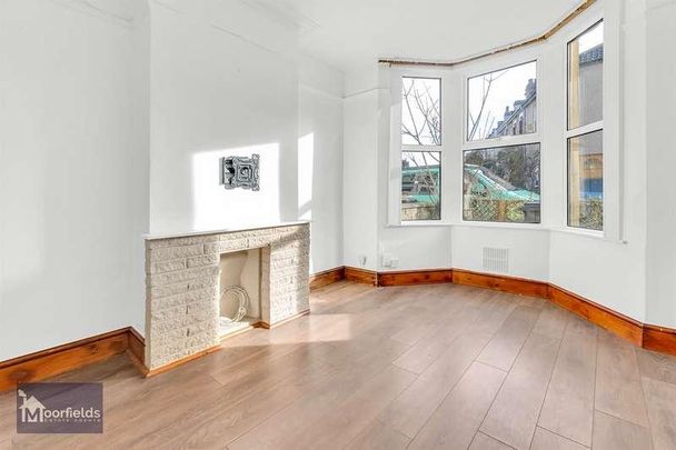 Grove Park Terrace, BS16 - Photo 1