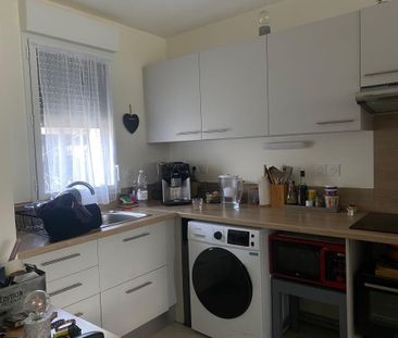 Location Appartement 3 pièces 65m² BRUGES 33520 - Photo 3