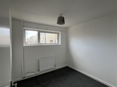2 bedroom terraced bungalow to rent - Photo 3