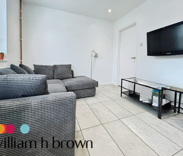 Hawthorn Avenue, Colchester - Photo 2