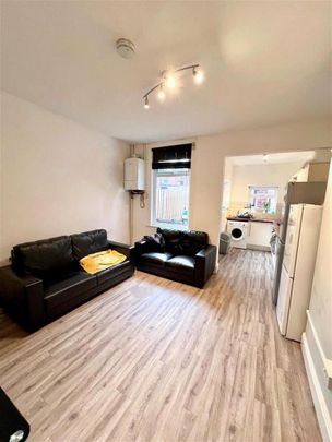 5 bedroom house share to rent - Photo 1