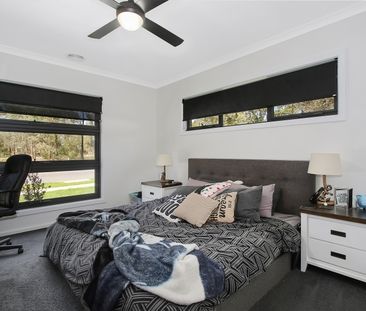 18 Ponting Way - Photo 4