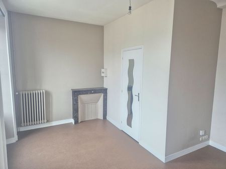 A LOUER Appartement 50000 Saint-Lô 1 pièce 31.17 m2 - Photo 4