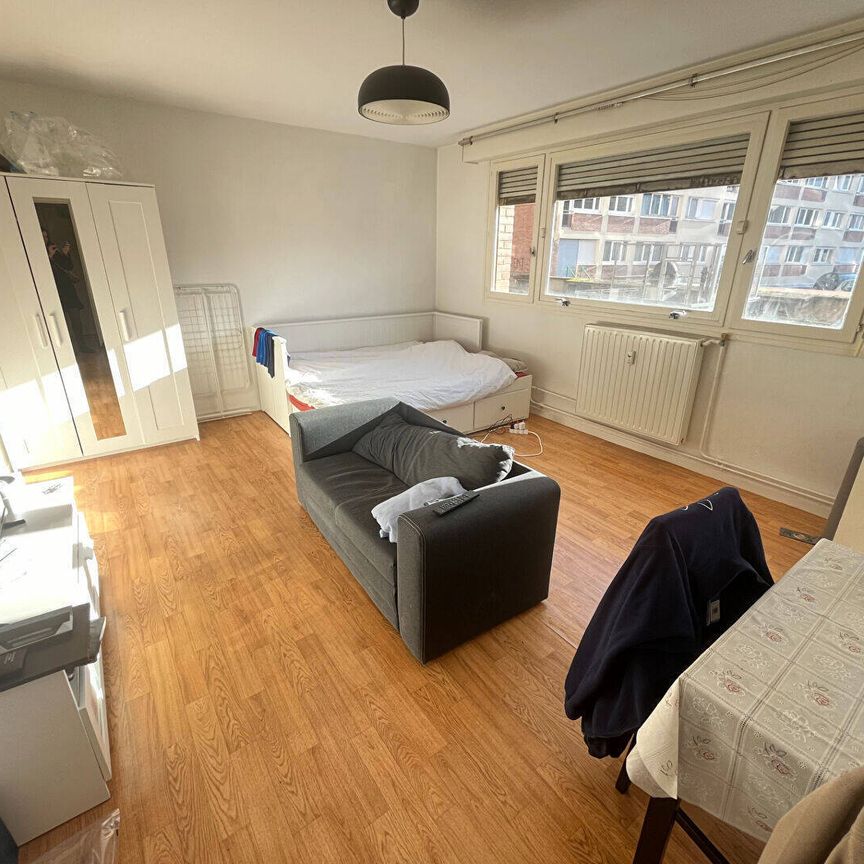 Location appartement 1 pièce 30.81 m² à Lille (59000) Centre Ville HYPER CENTRE - Photo 1