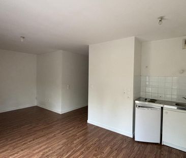 Location Appartement 1 pièce 29m² ST HERBLAIN 44800 - Photo 4