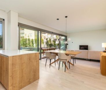 2 bedroom luxury Apartment for rent in Cascais e Estoril, Cascais, ... - Photo 2