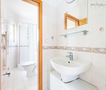 Pronájem bytu 4+kk 221 m² - Photo 6