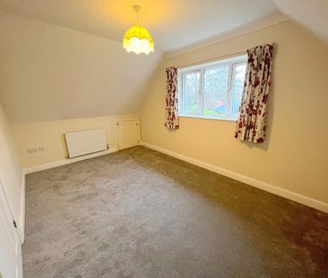 3 bedroom detached house to rent - Photo 3