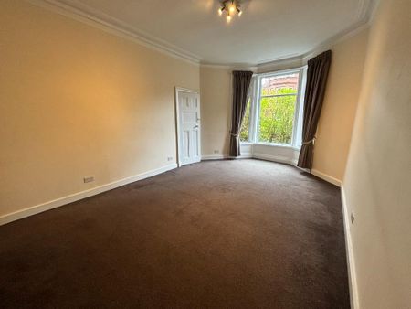 3 bedroom flat to rent - Photo 3