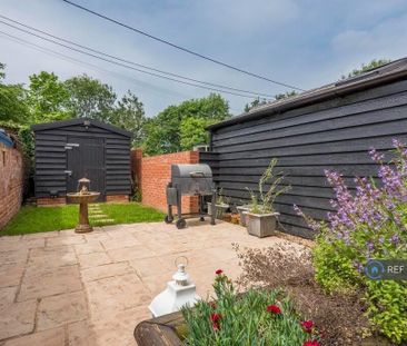 2 bedroom semi-detached house to rent - Photo 1