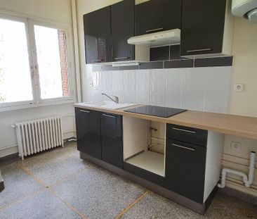 Location Appartement 3 pièces 64m² CHAMALIERES 63400 - Photo 4