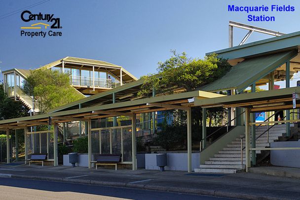 Lovely 2 Bedroom Villa!! - Photo 1