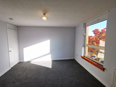 2 bedroom maisonette to rent - Photo 5