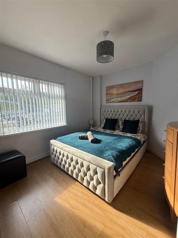 169 Shore Road, Belfast, BT15 3PQ - Photo 5