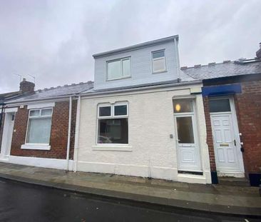 3 bed terraced house to rent in Ancona Street, Sunderland, SR4 - Photo 2