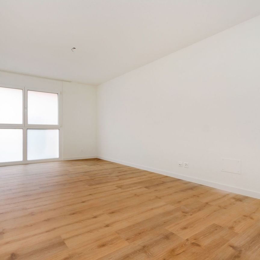 For rent: Modern 3.5-room apartment (117m2) in the village center of Belp - Photo 1