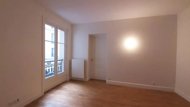 location Appartement T4 DE 130.05m² À PARIS - Photo 1