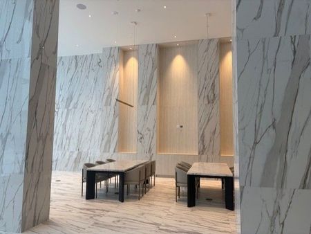 For Lease - 448 BURNHAMTHORPE Road Unit# 810, Mississauga, Ontario - Photo 2