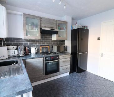 2 bedroom terraced house to rent - Photo 6